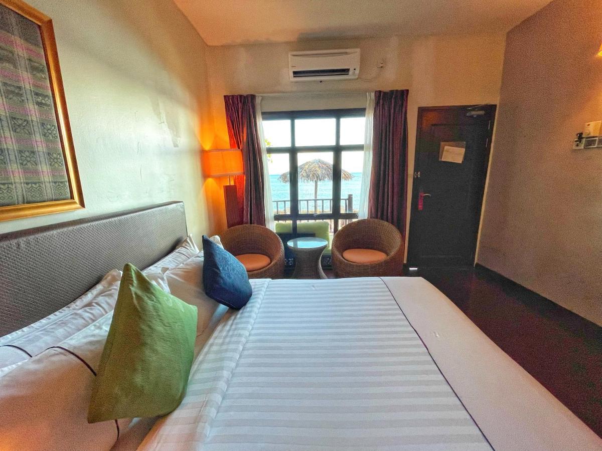 Tunamaya Beach & Spa Resort Tioman Island Kampong Mukut Buitenkant foto