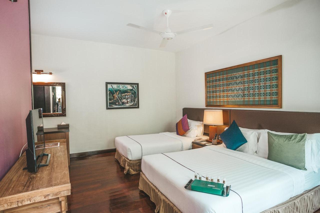 Tunamaya Beach & Spa Resort Tioman Island Kampong Mukut Buitenkant foto