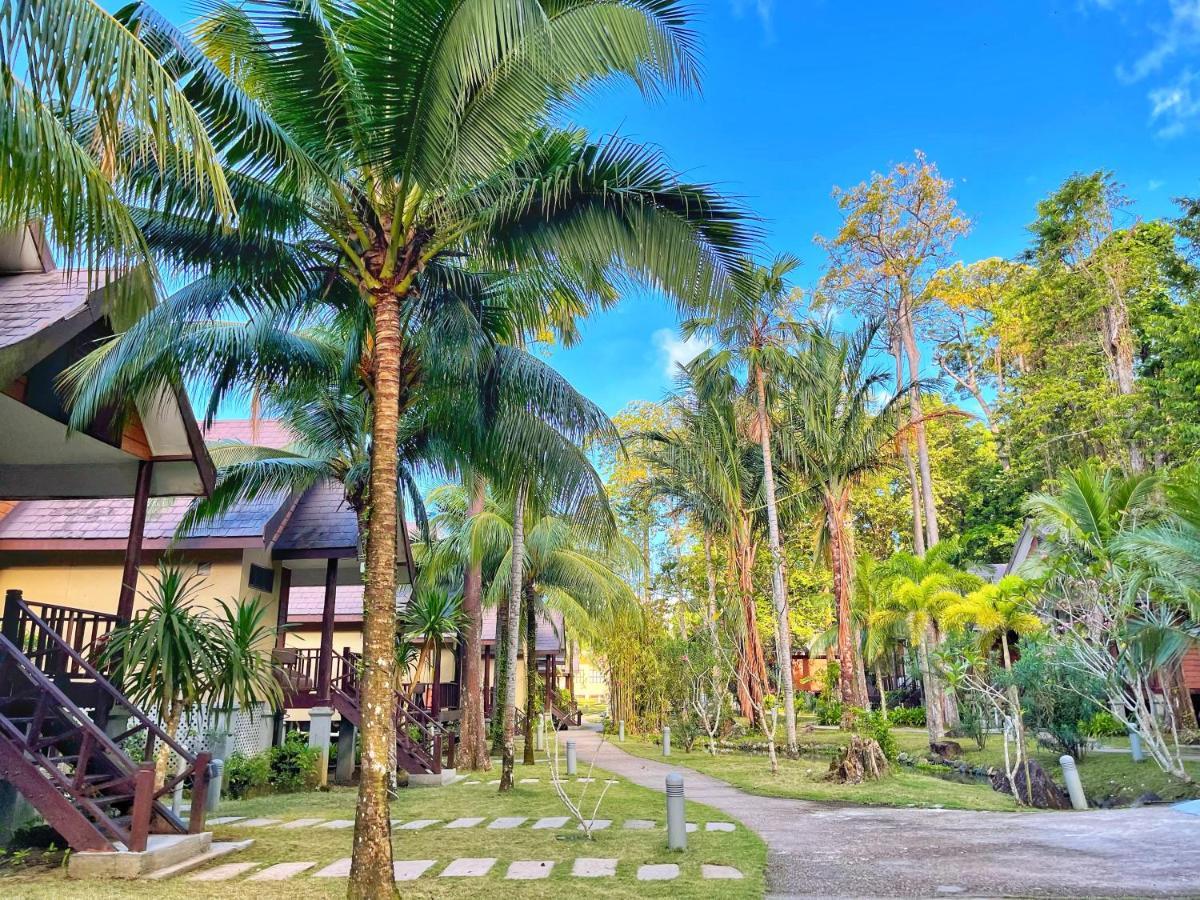 Tunamaya Beach & Spa Resort Tioman Island Kampong Mukut Buitenkant foto