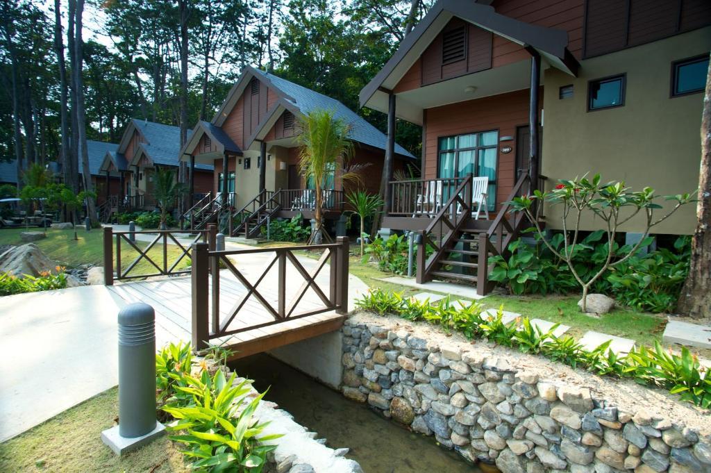 Tunamaya Beach & Spa Resort Tioman Island Kampong Mukut Buitenkant foto